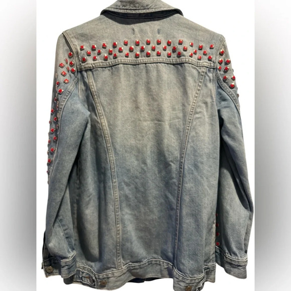LEVI'S Vintage Trucker Jacket Studded Denim Womens Medium Light Wash - Picture 2 of 10